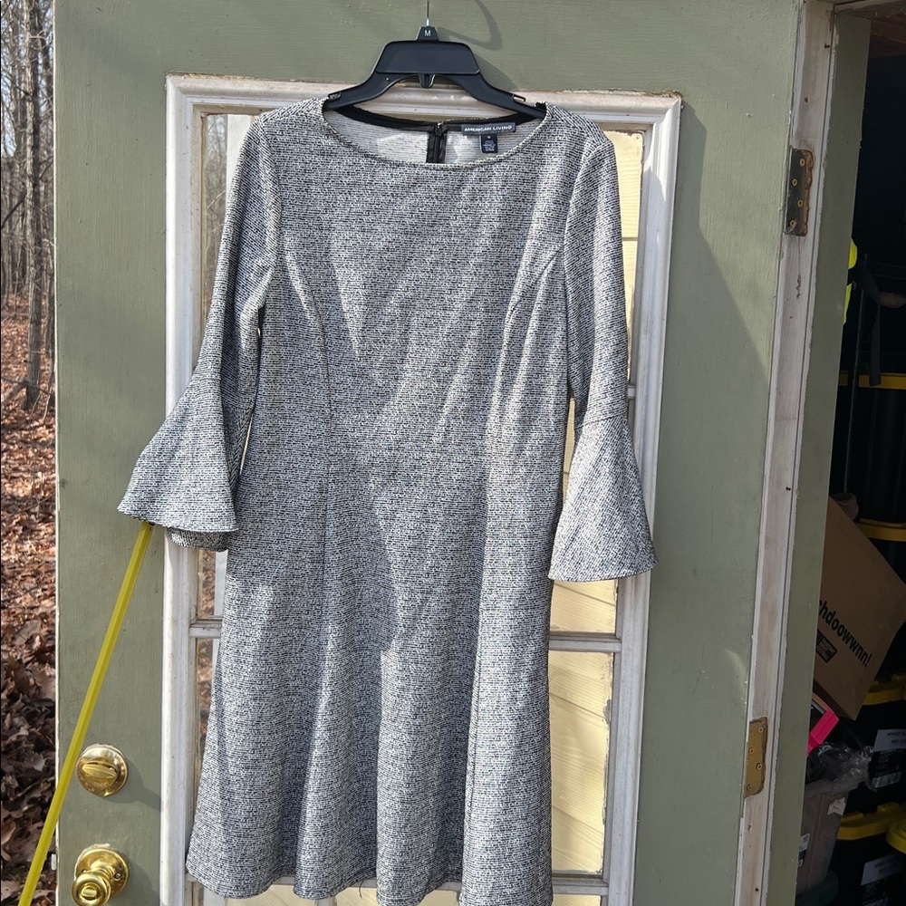 Ladies Size 12 "American Living" Black Bell Sleeve A-Line Dress 3/4 Sleeves GUC
